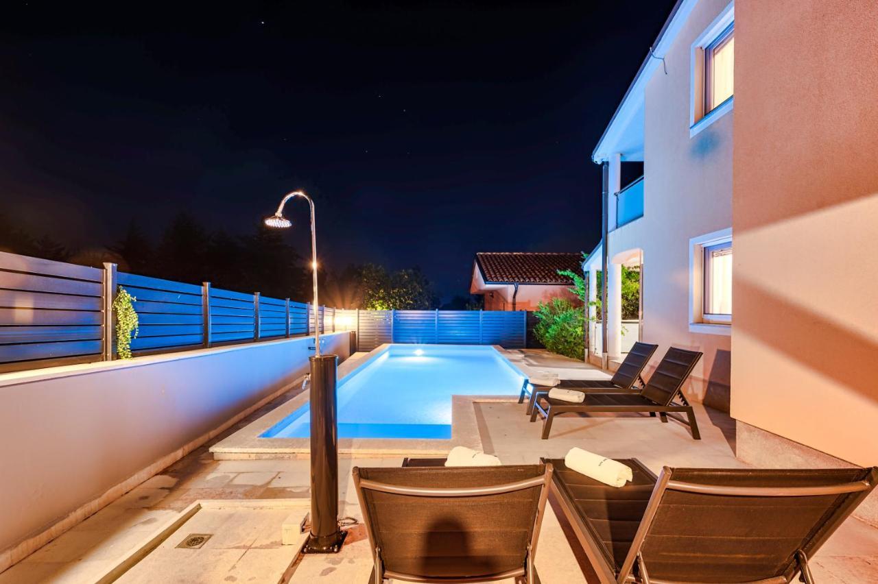 Apartments Lara Μεντουλίν Εξωτερικό φωτογραφία
