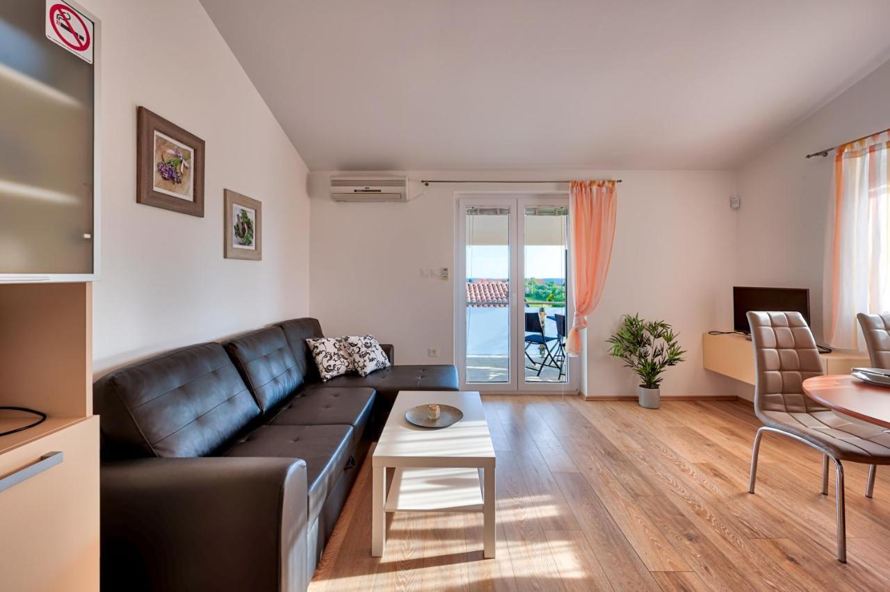 Apartments Lara Μεντουλίν Εξωτερικό φωτογραφία