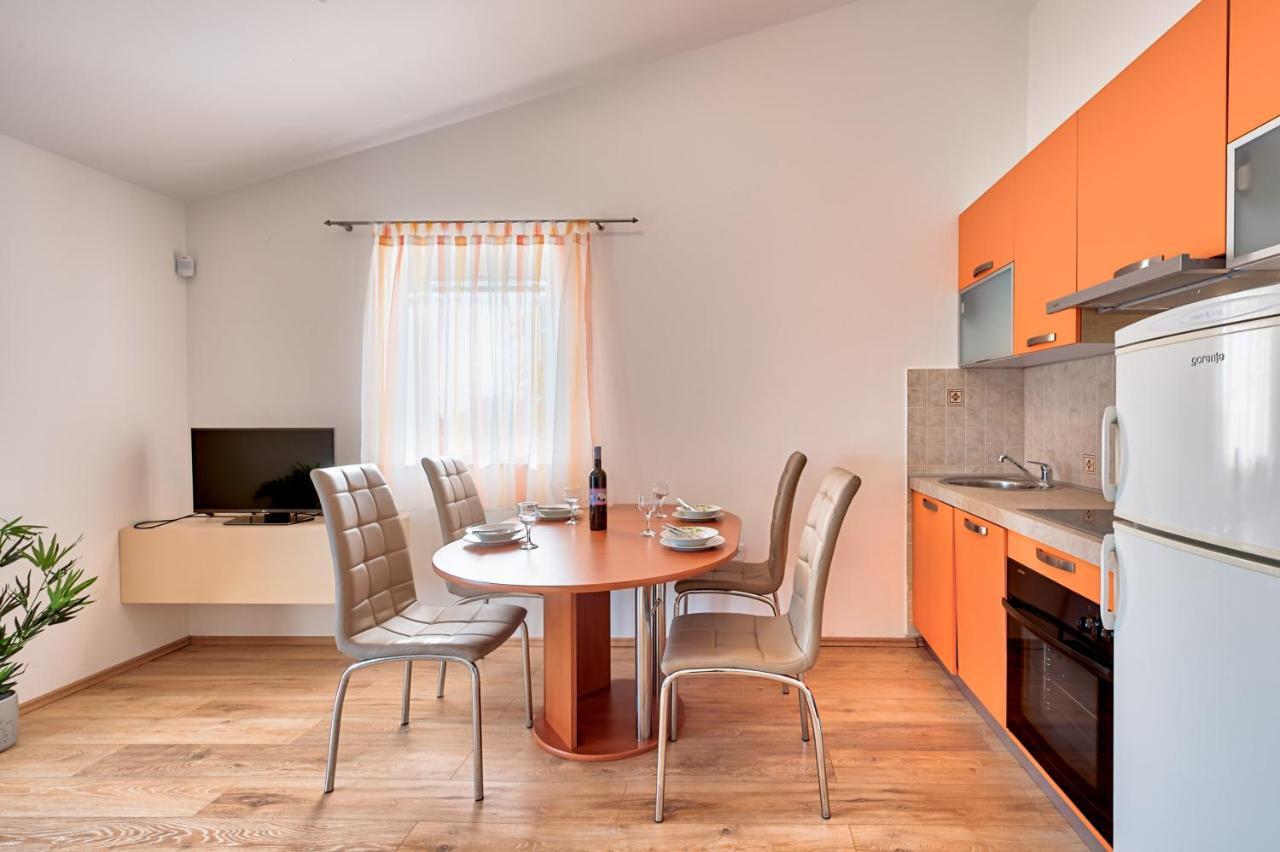Apartments Lara Μεντουλίν Εξωτερικό φωτογραφία