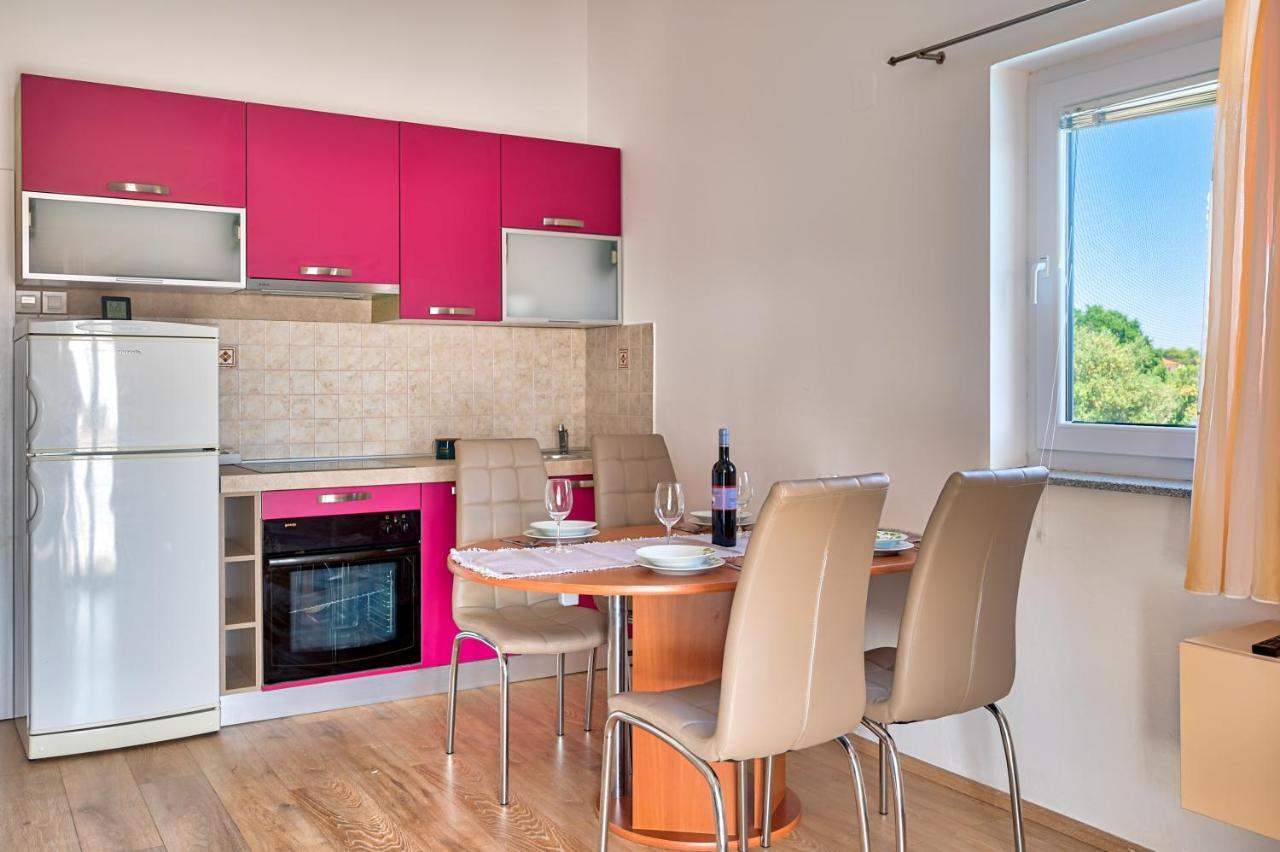 Apartments Lara Μεντουλίν Εξωτερικό φωτογραφία