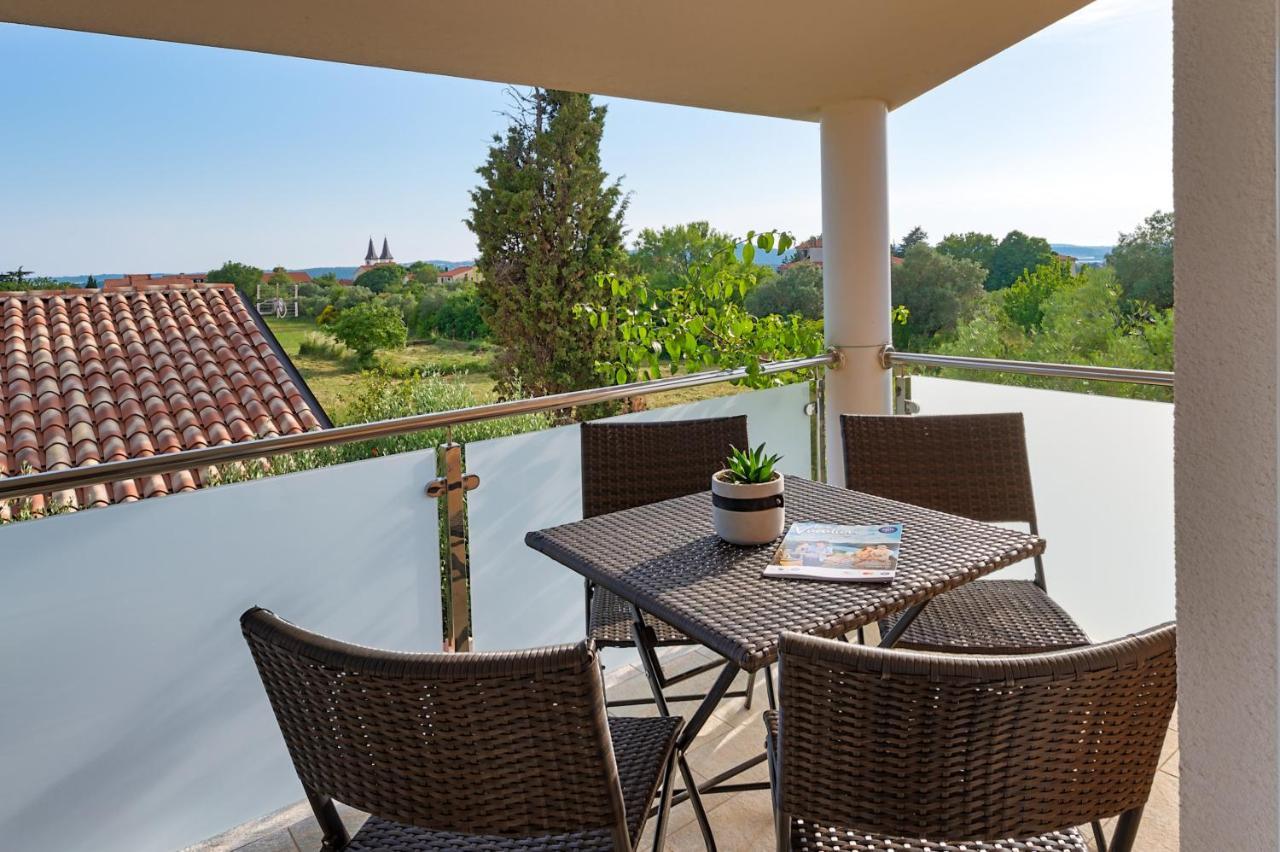 Apartments Lara Μεντουλίν Εξωτερικό φωτογραφία