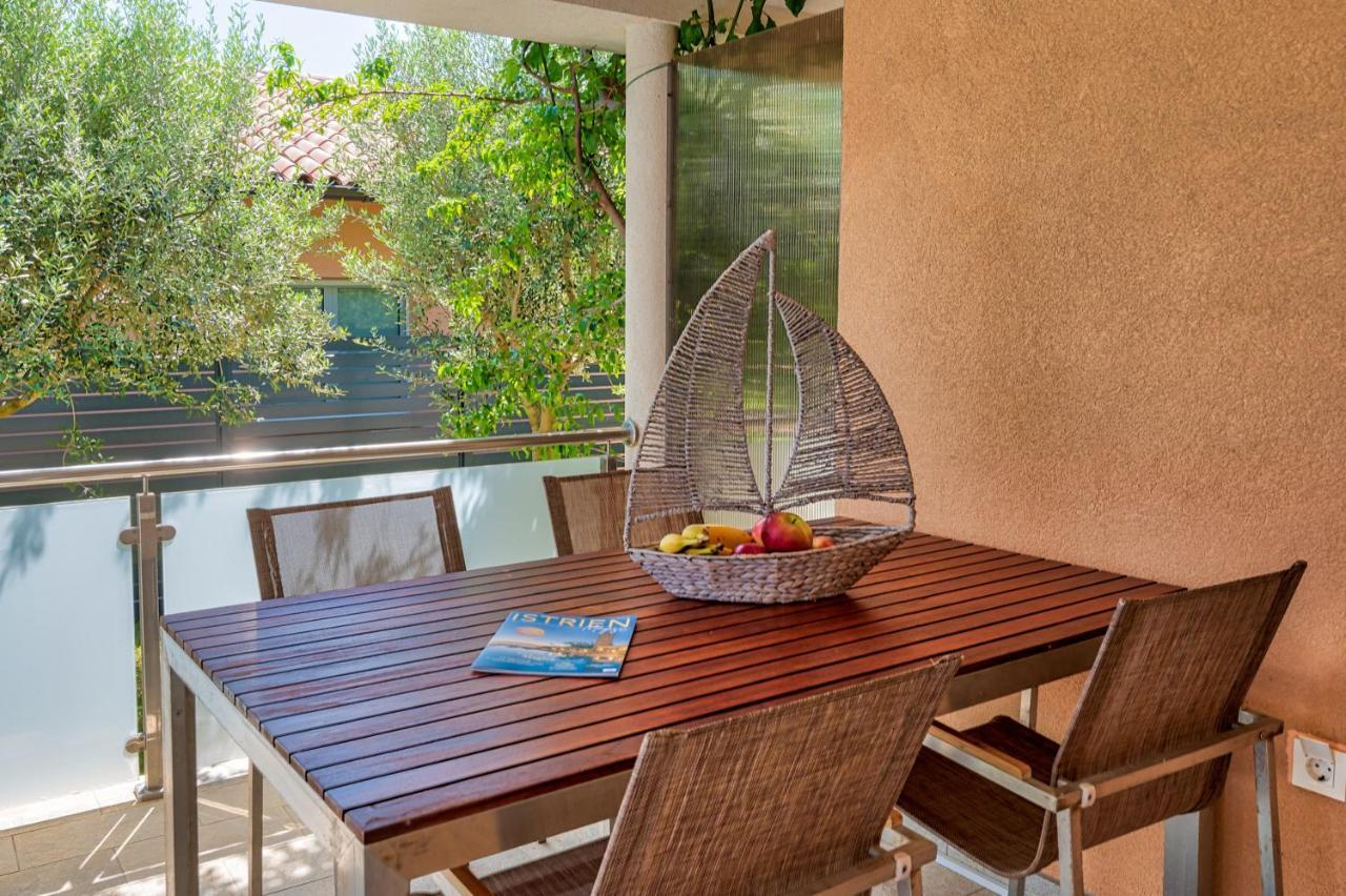 Apartments Lara Μεντουλίν Εξωτερικό φωτογραφία