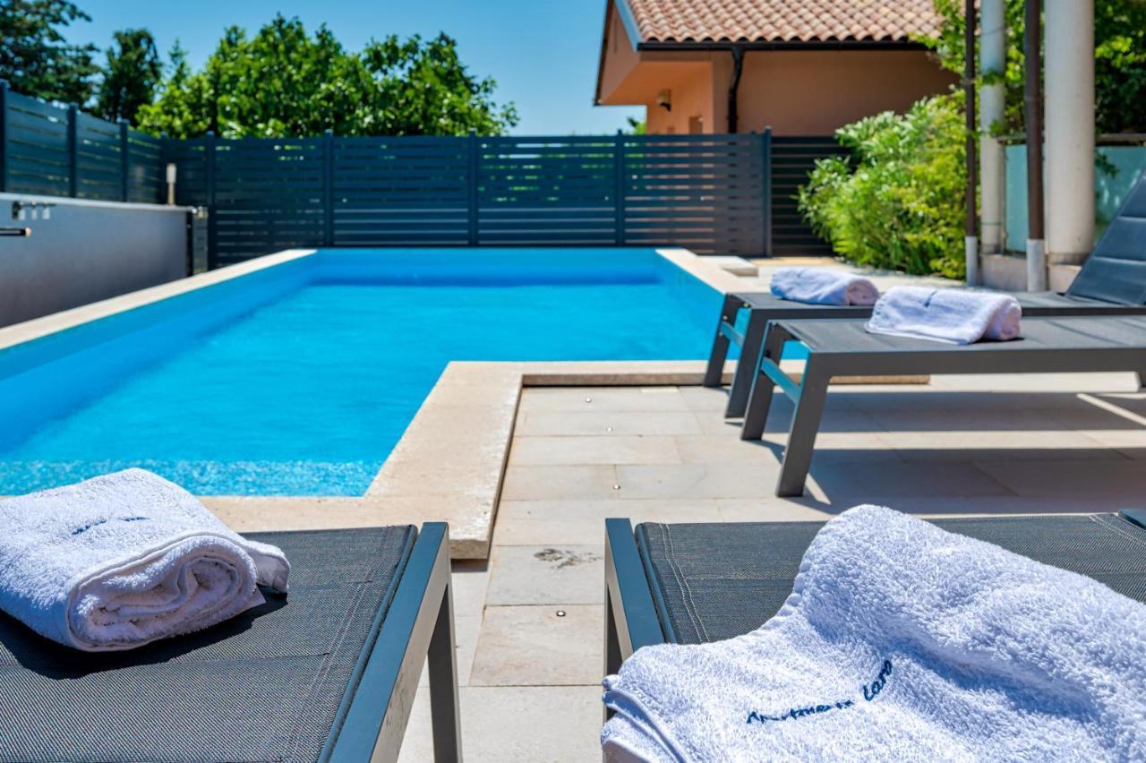 Apartments Lara Μεντουλίν Εξωτερικό φωτογραφία